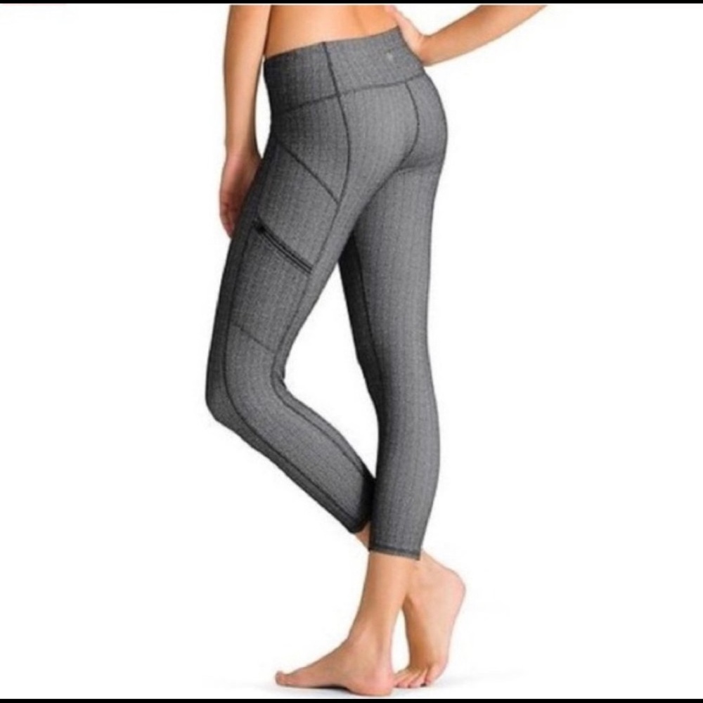 Athleta Herringbone Grey Capri Leggings w/zippers